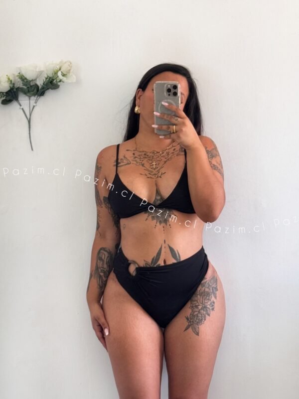 Bikini tiro alto negro
