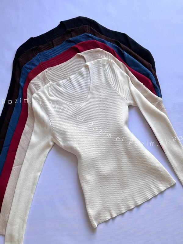 Sweater corte v