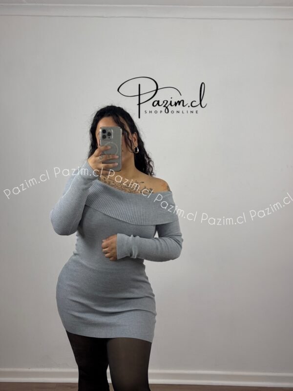 Vestido bote acinturado