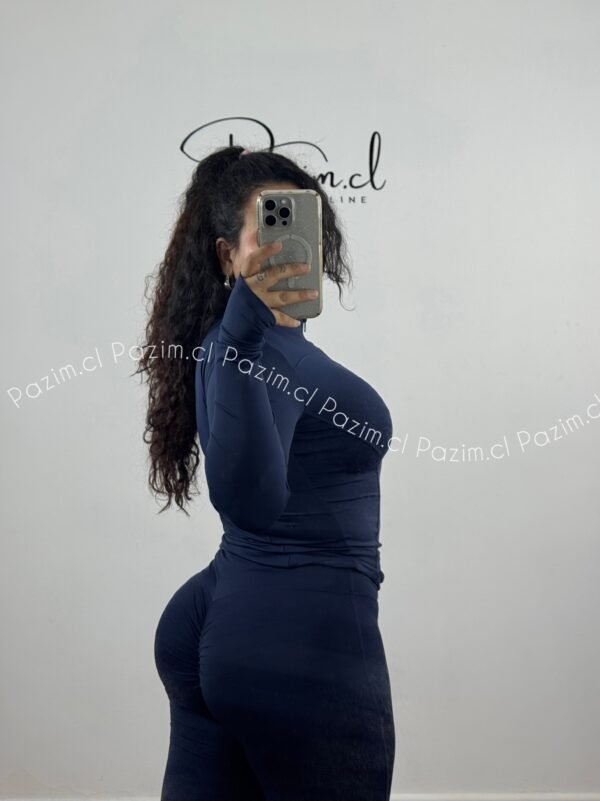 Conjunto deportivo - Imagen 3