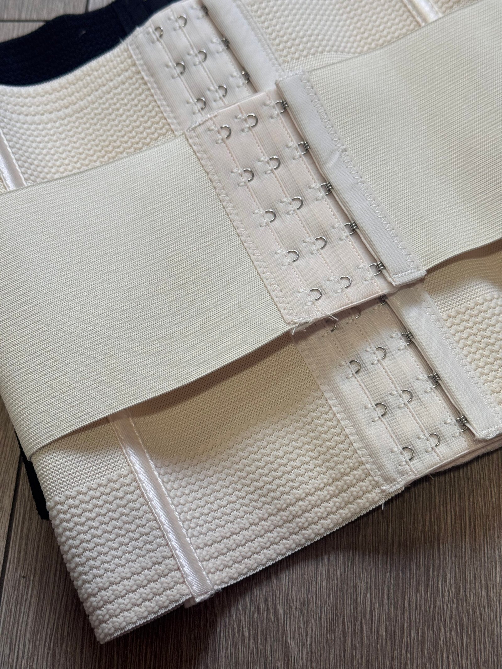 Cinturilla con broche doble - Imagen 2