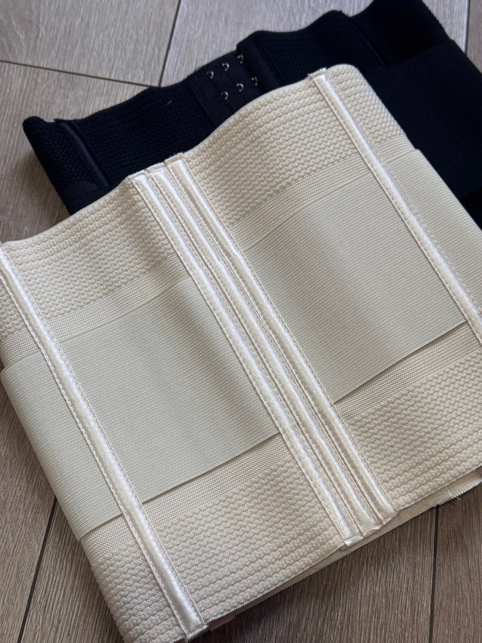 Cinturilla con broche doble - Imagen 3