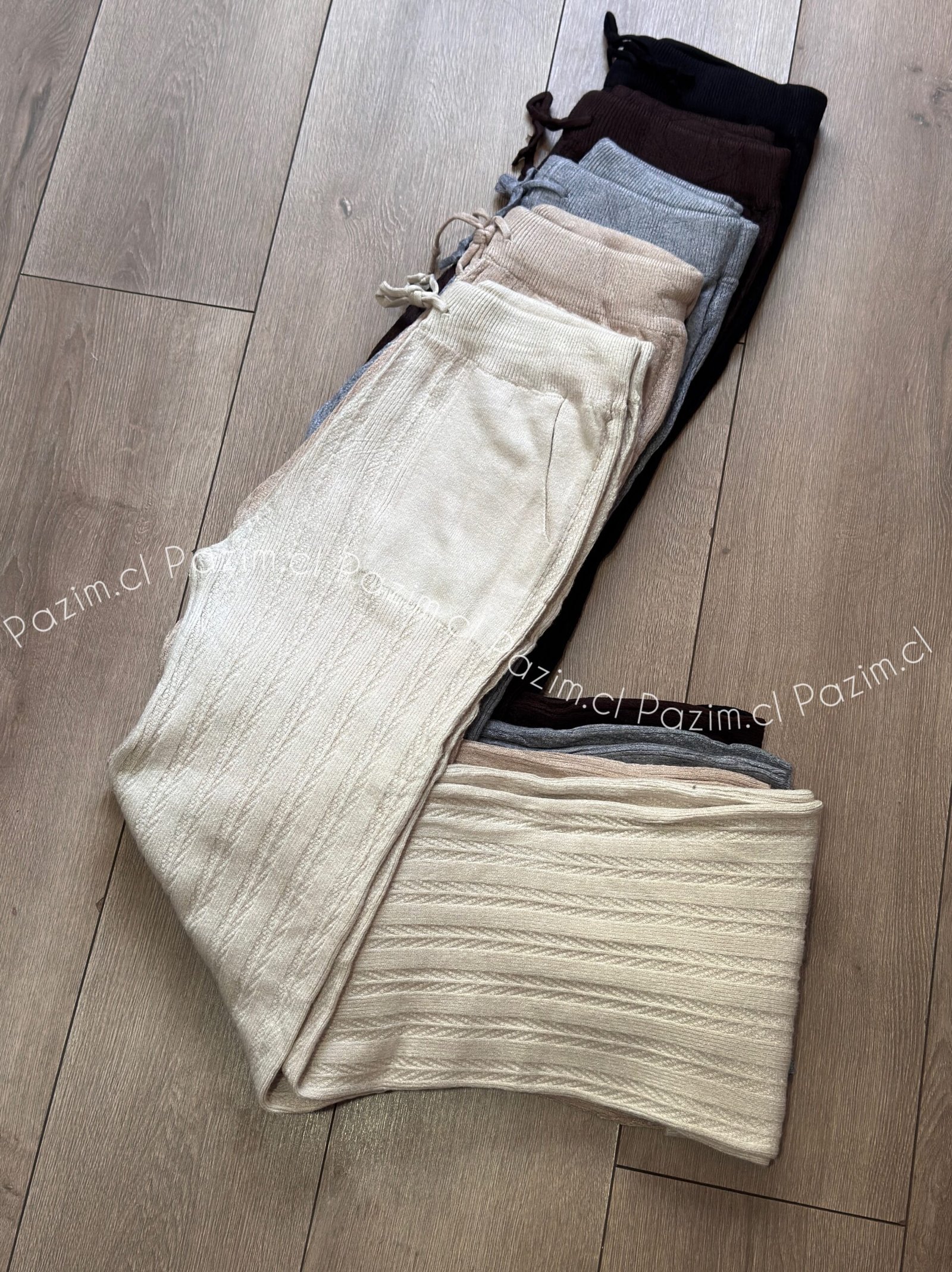 Pantalón lanilla trenzado