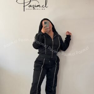 Conjunto buzo línea