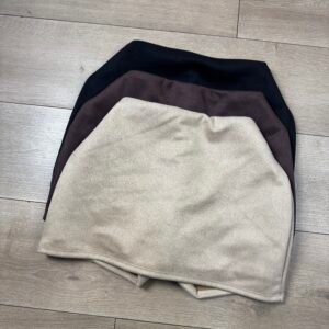 Falda short gamuza lisa