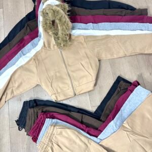 Conjunto buzo gorro con pelos