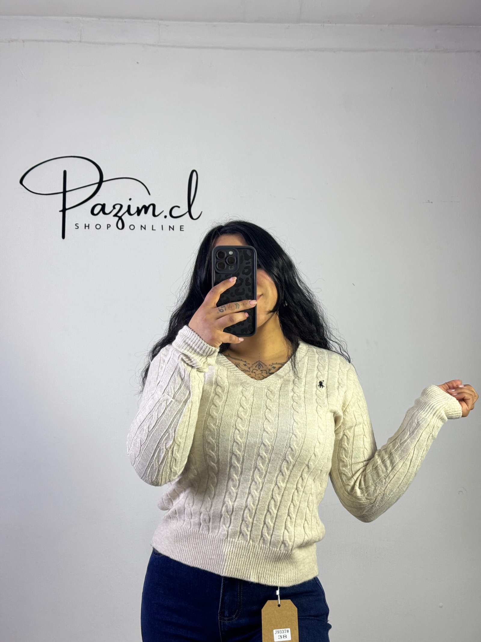 Sweater trenzado V - Imagen 2